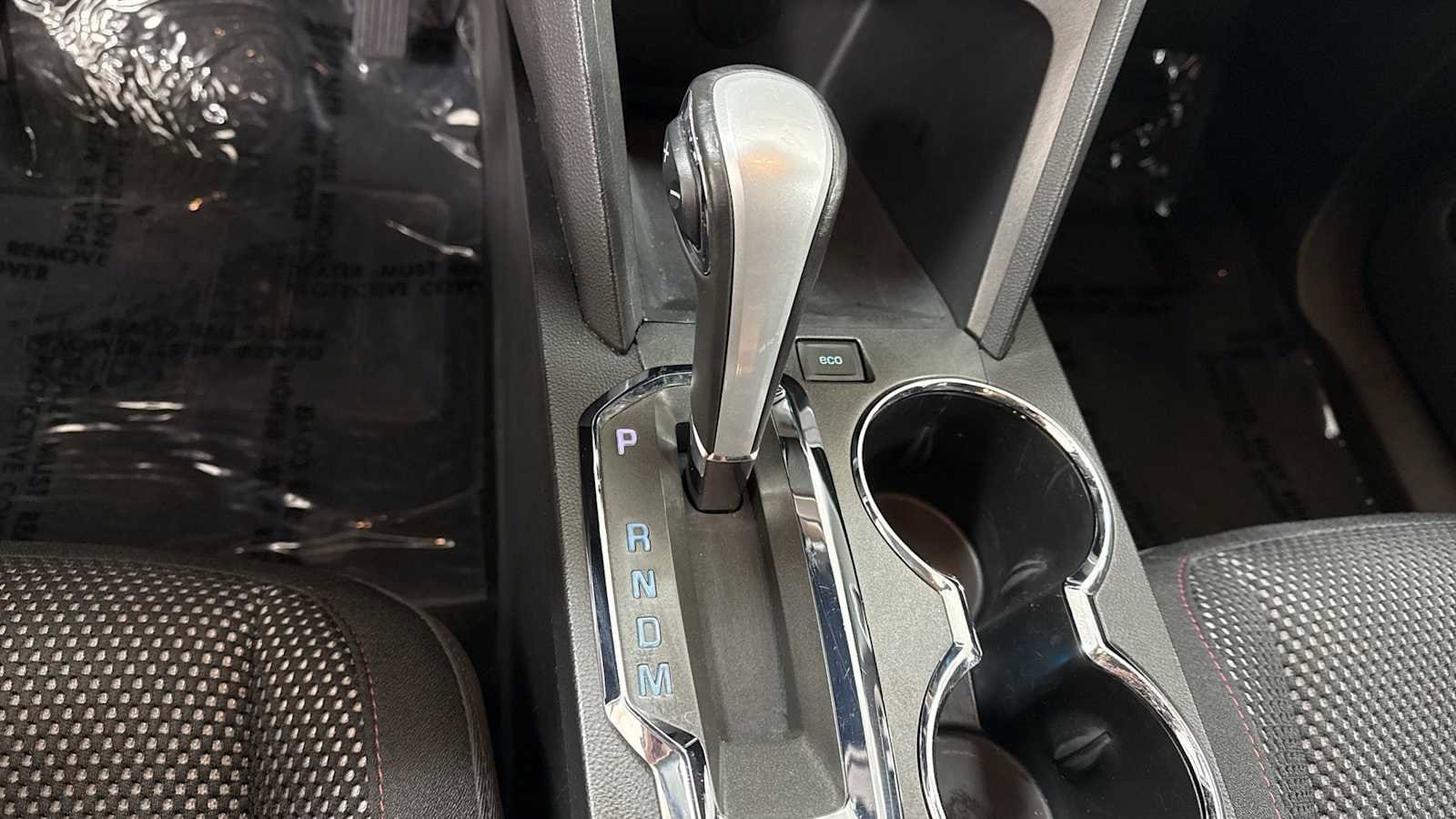 Thumbnail: 2014 Chevrolet Equinox - 21