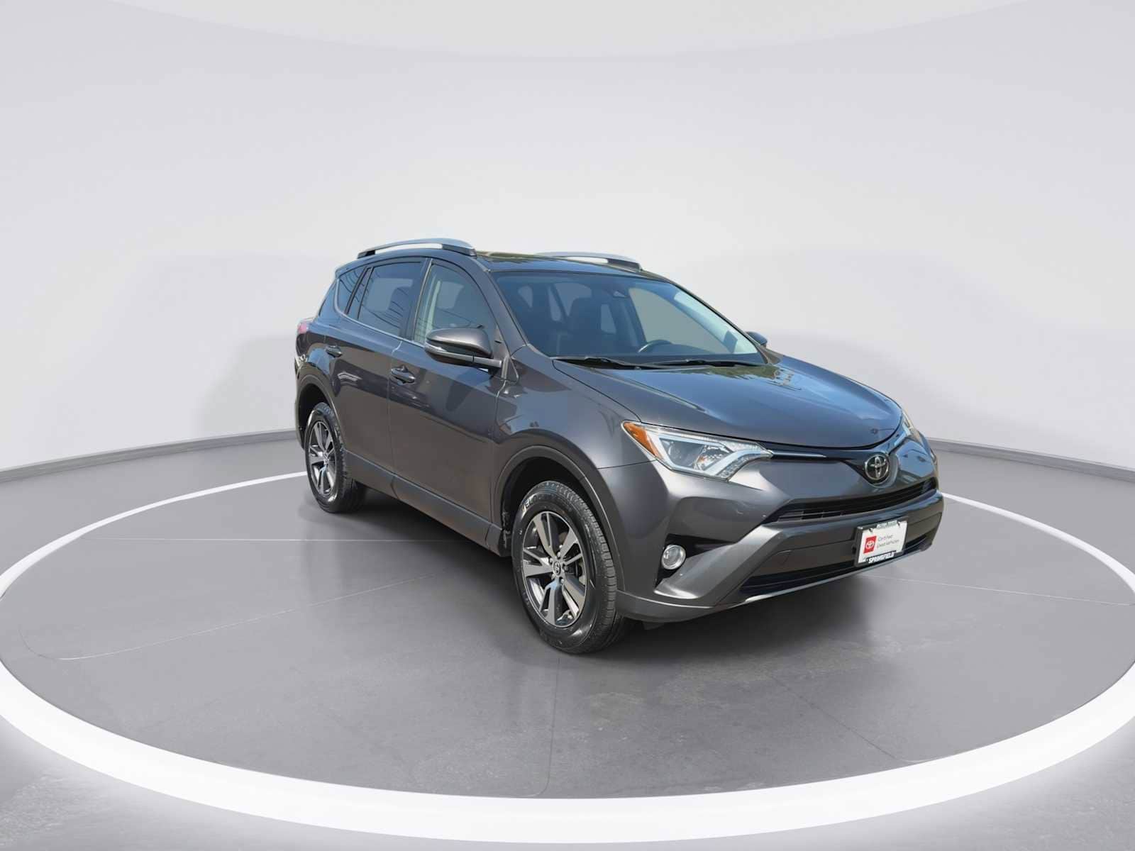 Thumbnail: 2018 Toyota RAV4 - 2