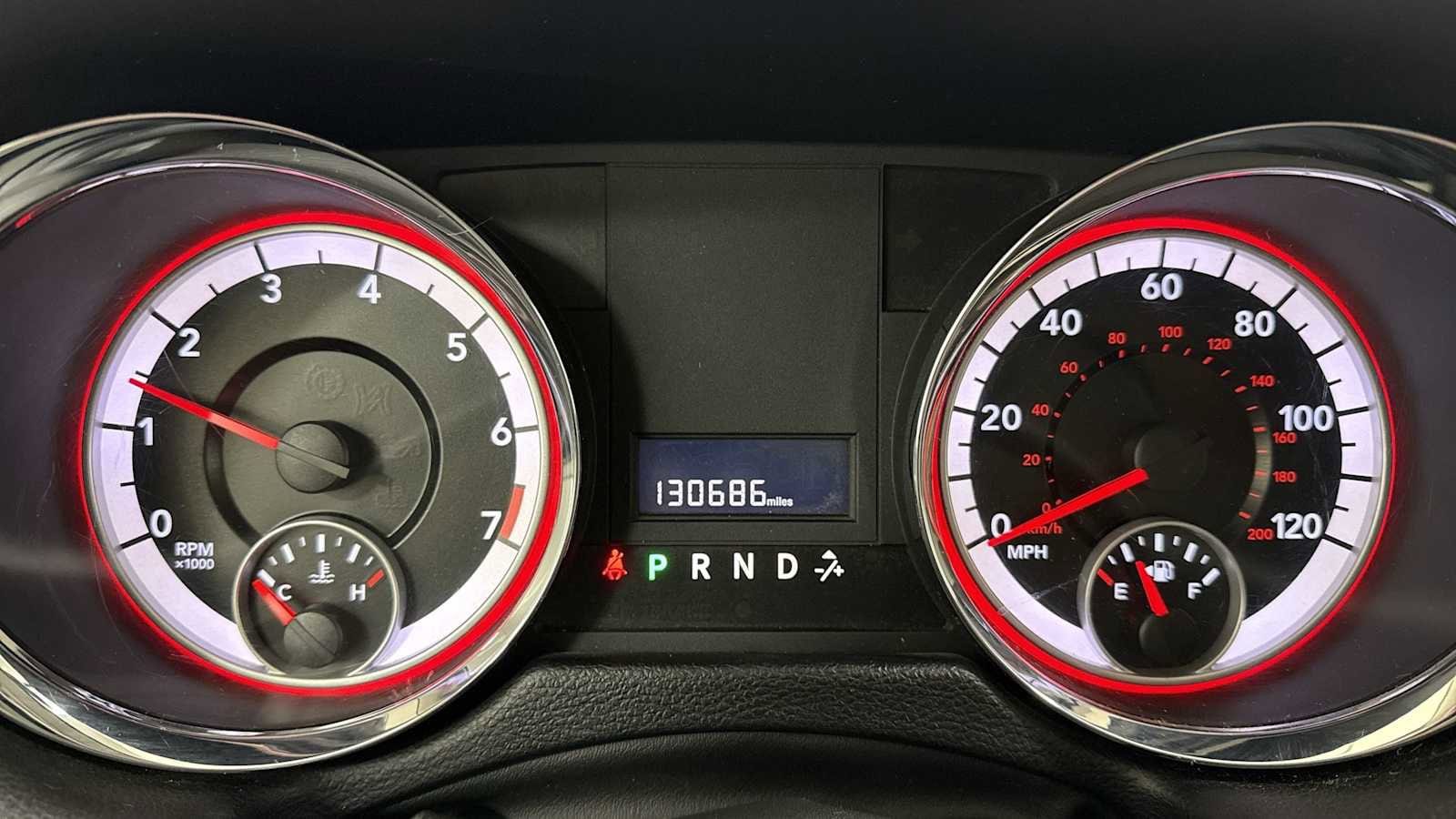 Thumbnail: 2011 Dodge Grand Caravan - 17