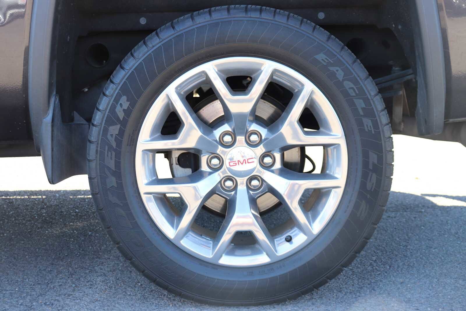 Thumbnail: 2015 GMC Sierra 1500 - 9