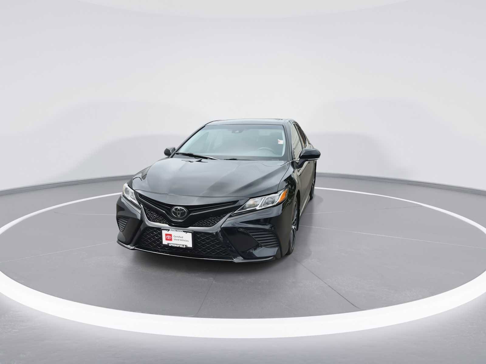 Thumbnail: 2019 Toyota Camry - 3