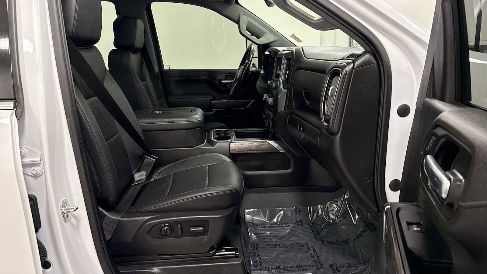 Thumbnail: 2022 Chevrolet Silverado 2500 - 30