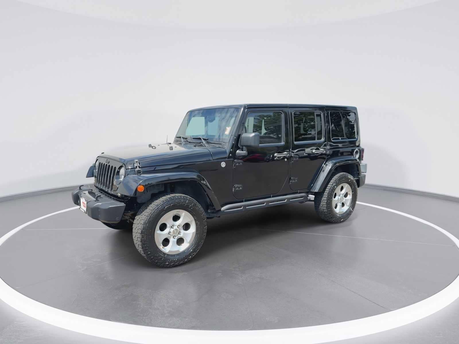 Thumbnail: 2015 Jeep Wrangler - 3