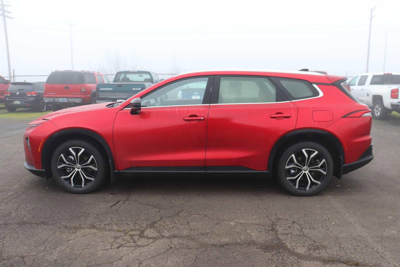 Thumbnail: 2025 Toyota Crown Signia - 8