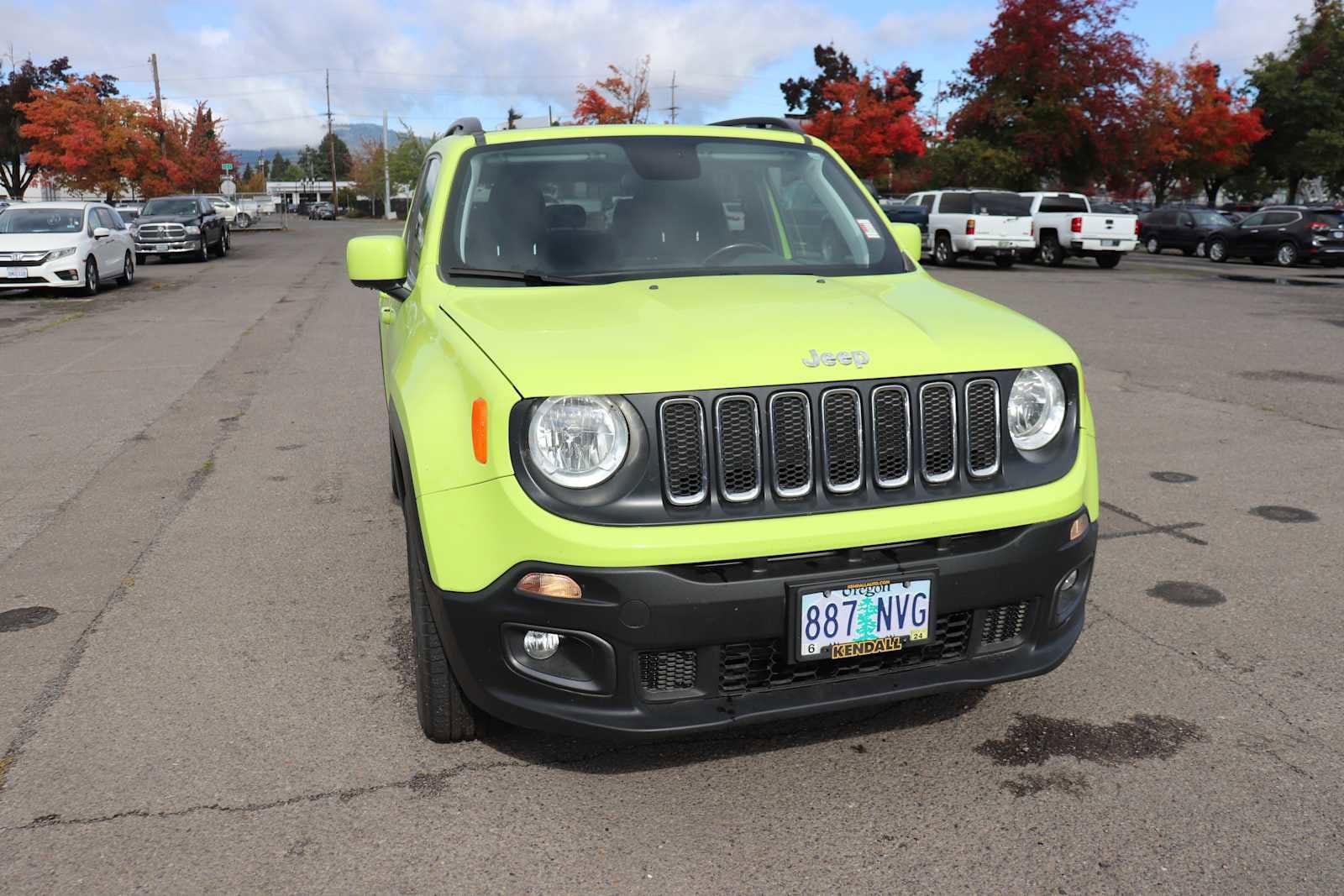 Thumbnail: 2018 Jeep Renegade - 3