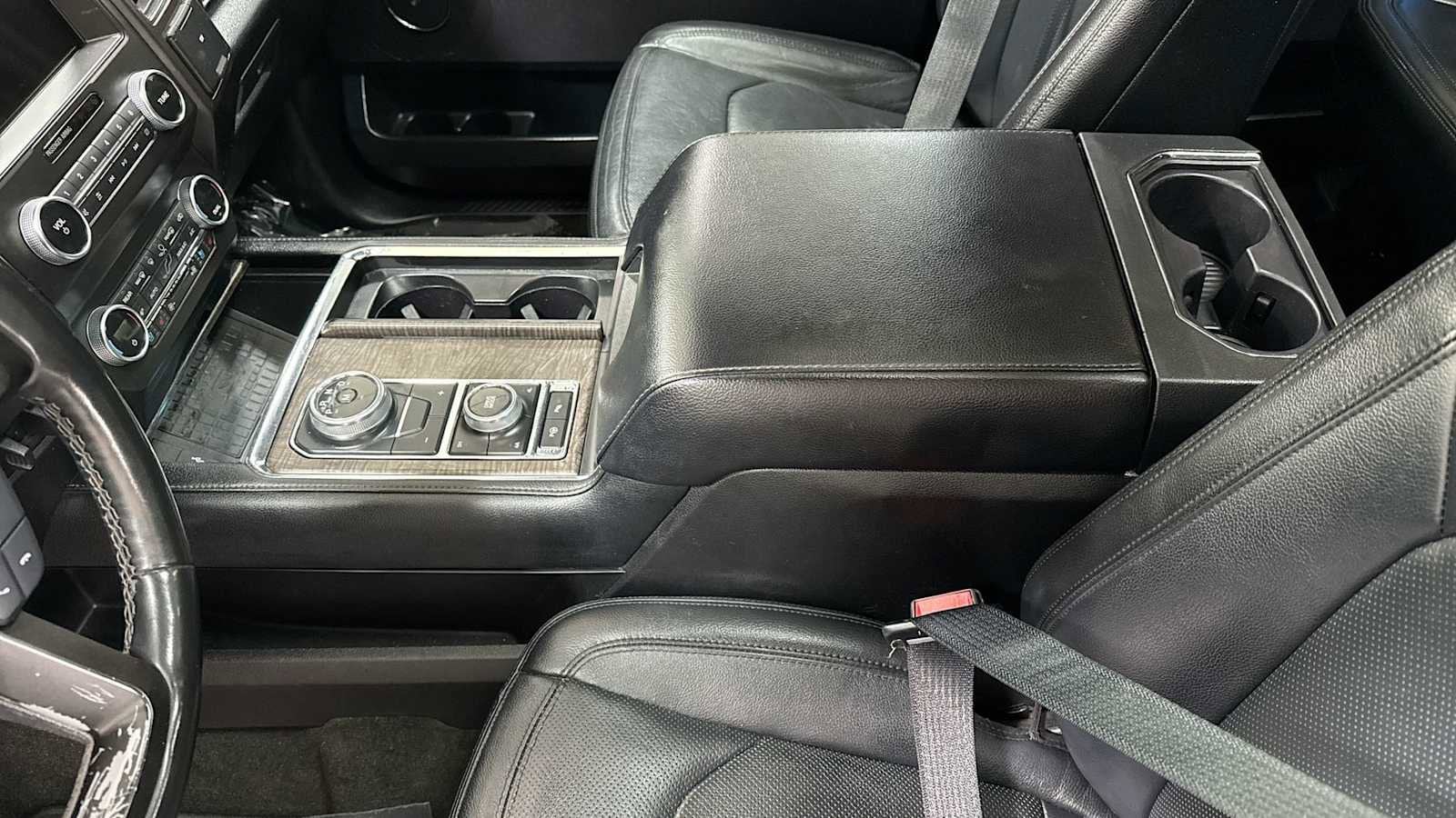 Thumbnail: 2019 Ford Expedition MAX - 23