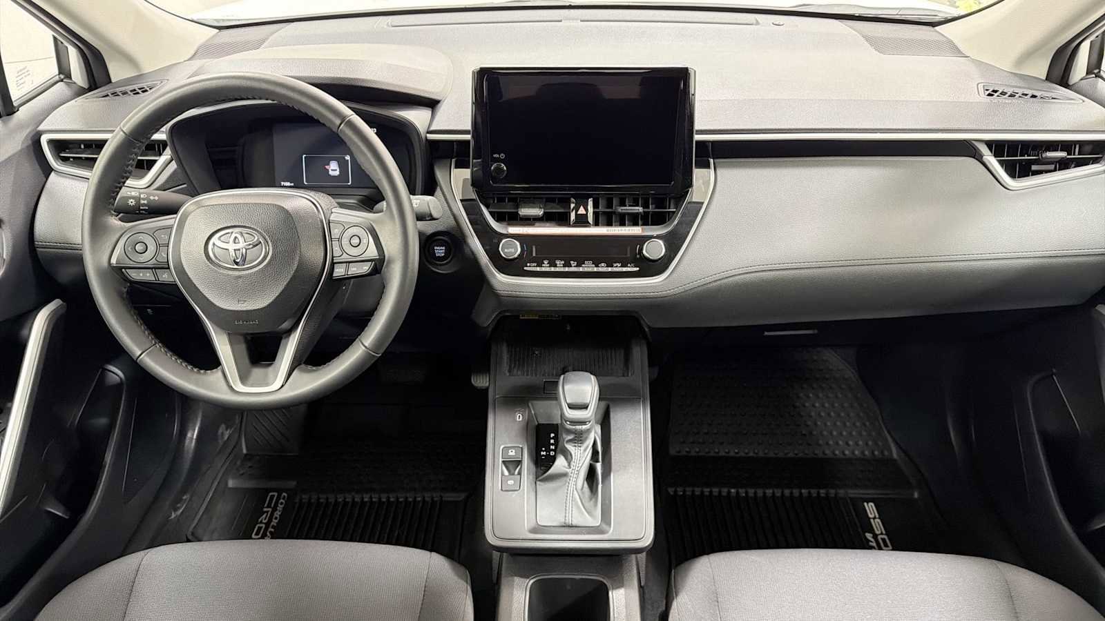 Thumbnail: 2026 Toyota Corolla Cross - 26
