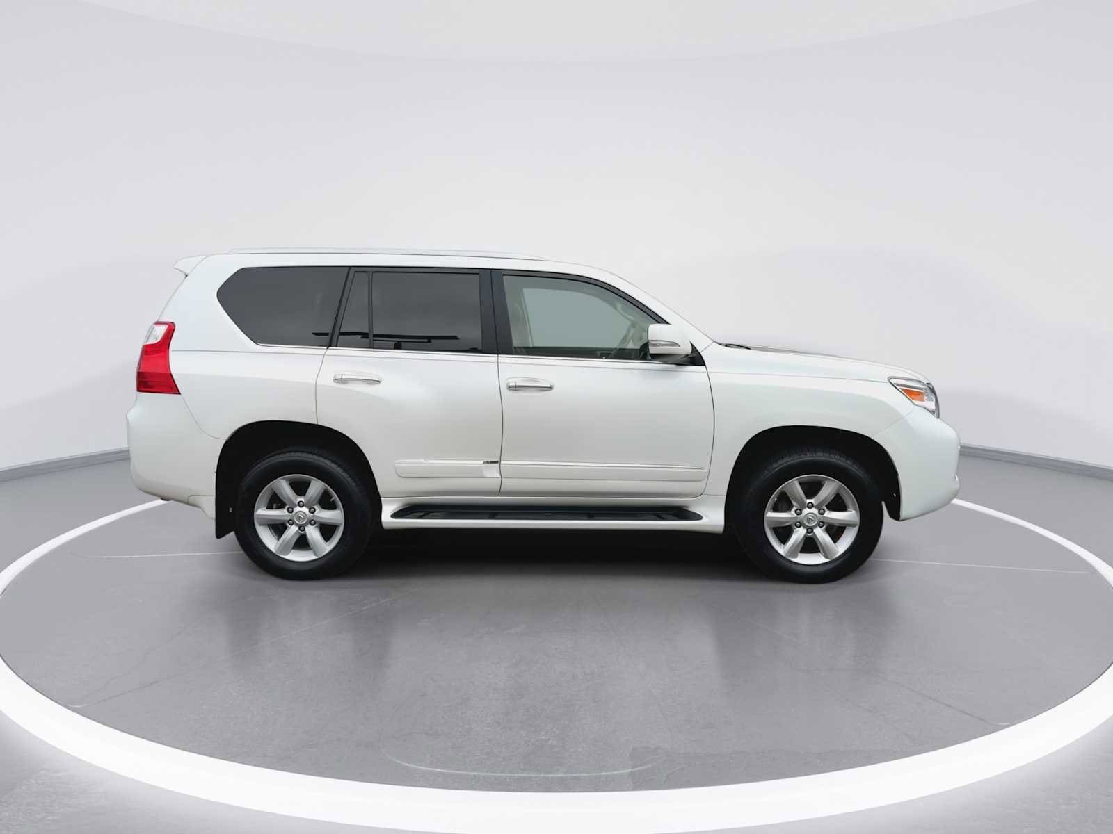 Thumbnail: 2013 Lexus GX - 9