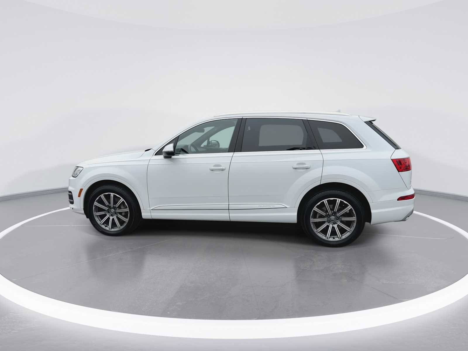 Thumbnail: 2019 Audi Q7 - 5