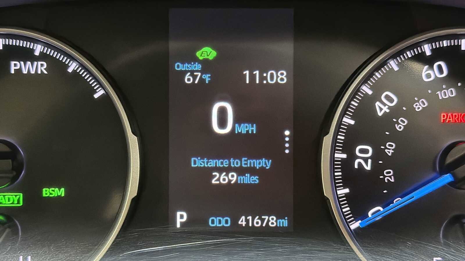 Thumbnail: 2022 Toyota RAV4 - 17