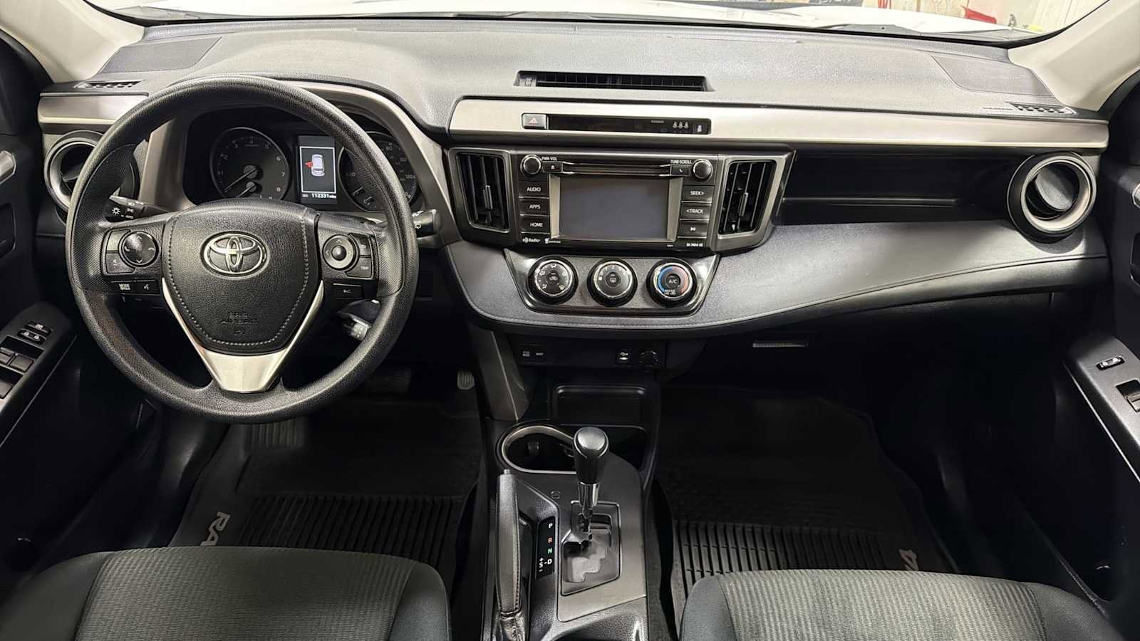 Thumbnail: 2017 Toyota RAV4 - 25