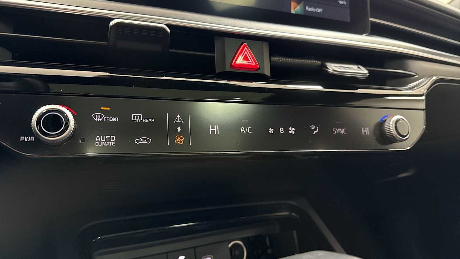 Thumbnail: 2025 Kia K5 - 21