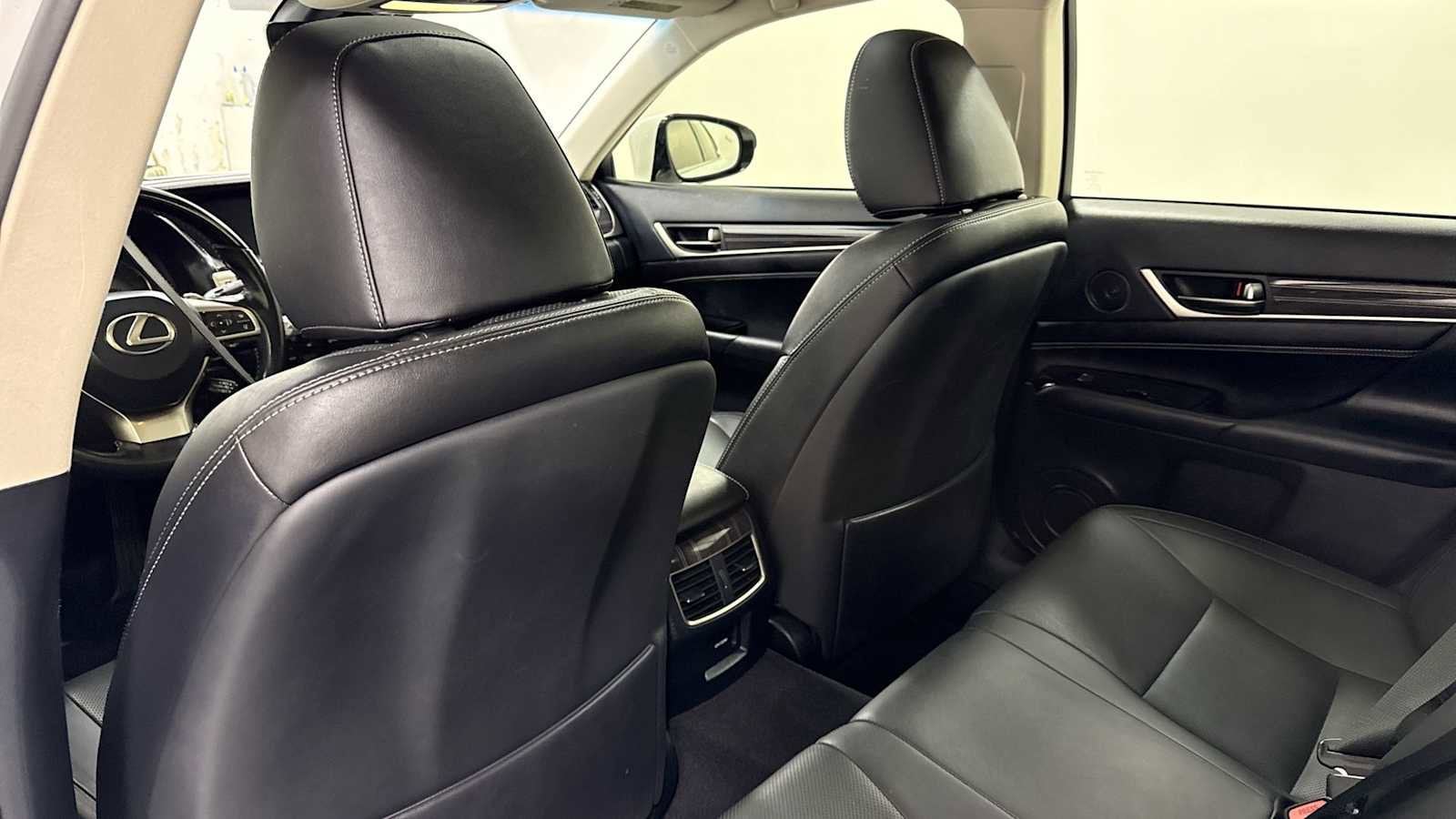 Thumbnail: 2018 Lexus GS - 26