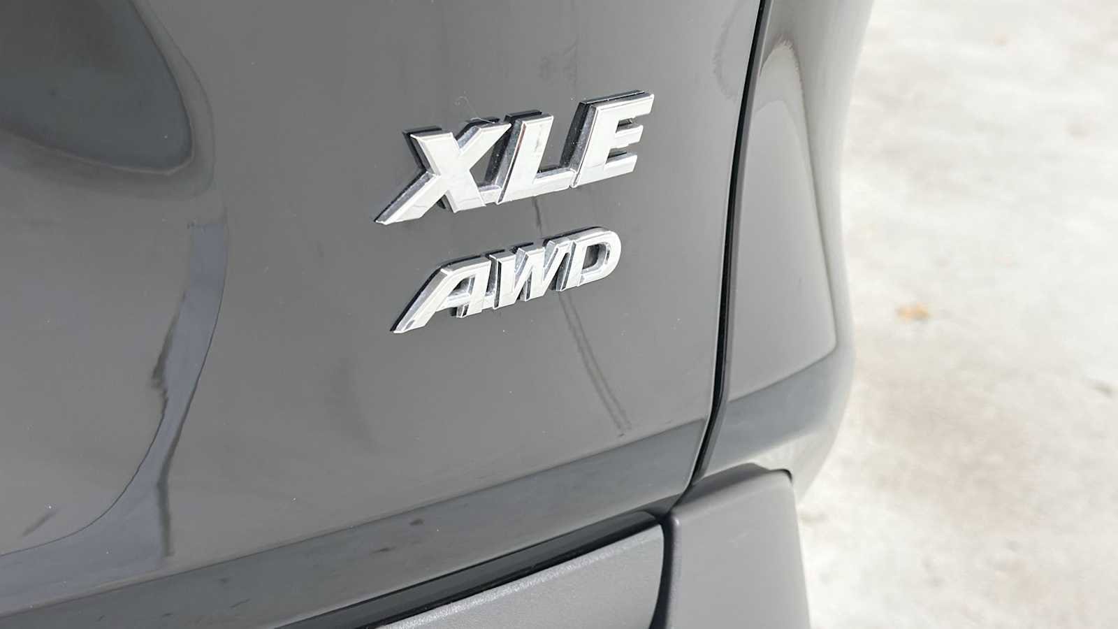 Thumbnail: 2025 Toyota RAV4 - 28