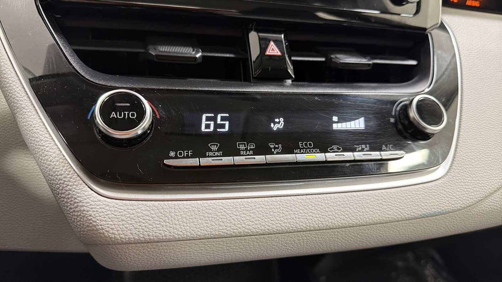 Thumbnail: 2020 Toyota Corolla - 20