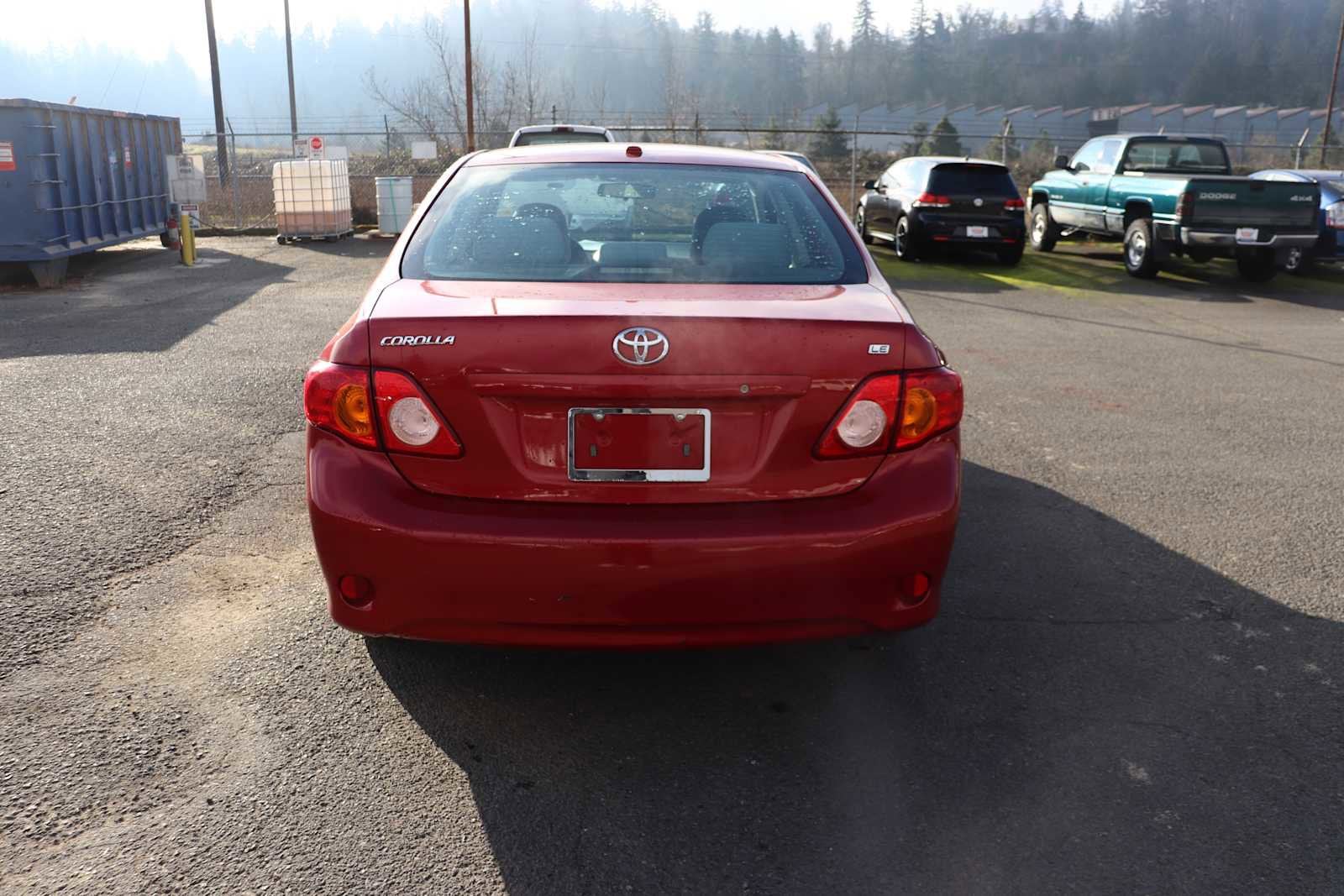 Thumbnail: 2010 Toyota Corolla - 6