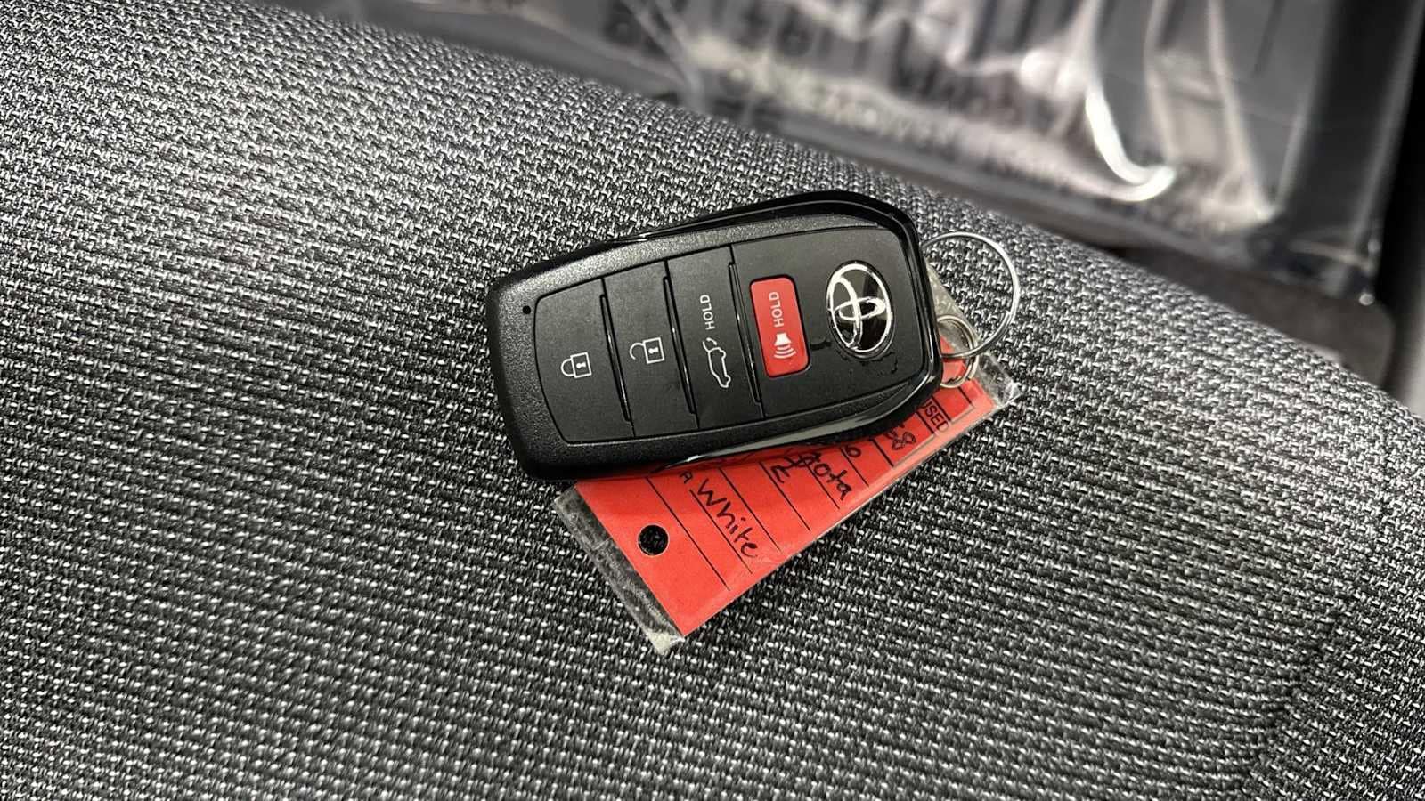 Thumbnail: 2026 Toyota bZ - 31