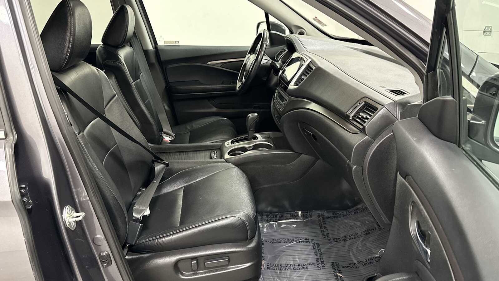 Thumbnail: 2018 Honda Pilot - 30