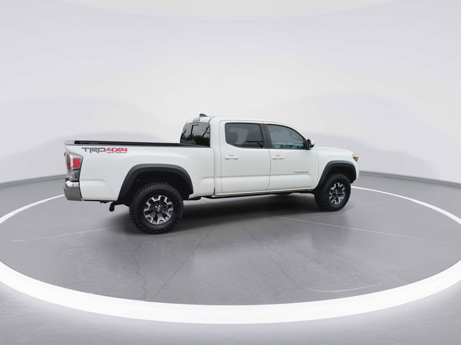 Thumbnail: 2021 Toyota Tacoma - 8
