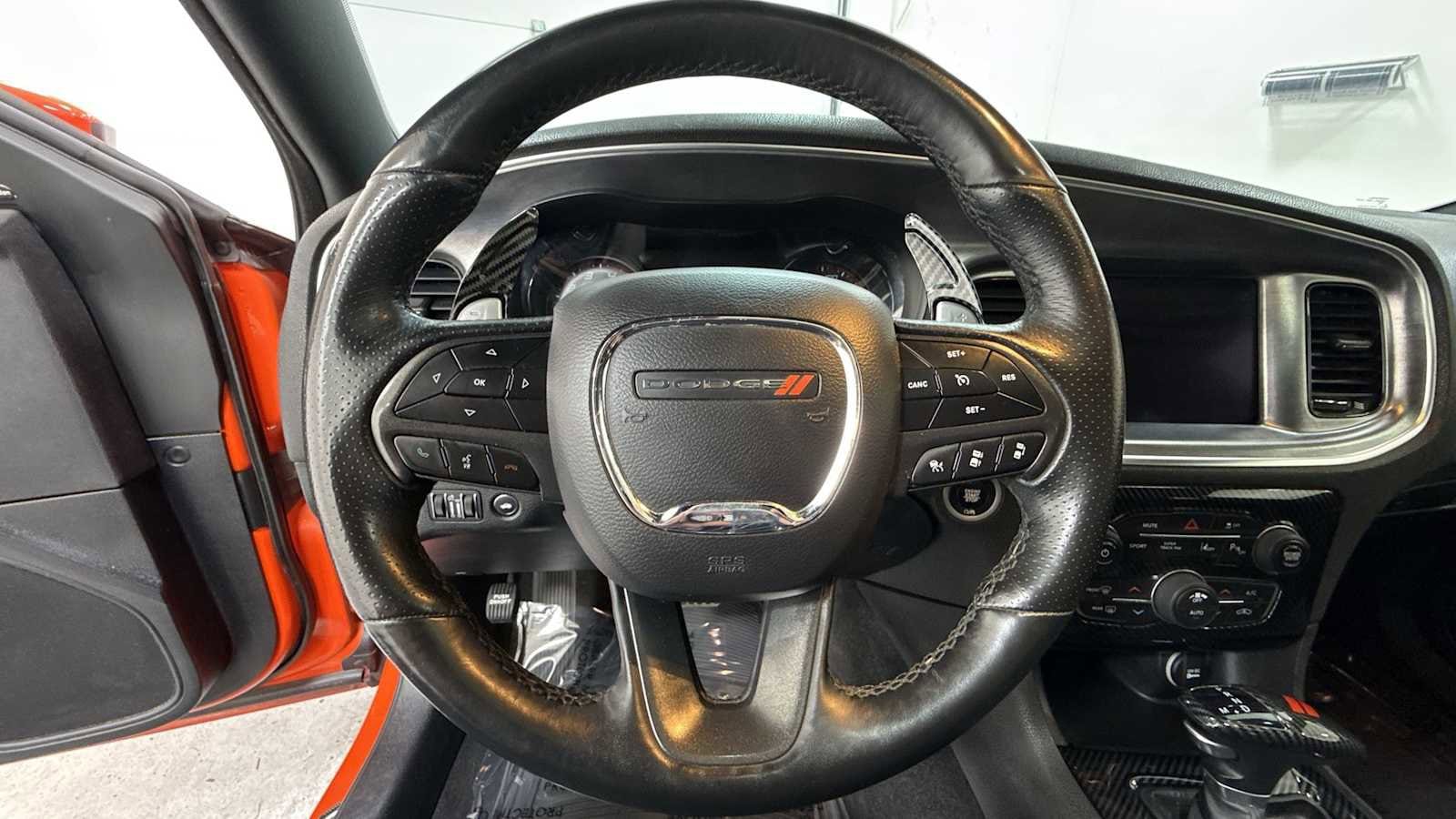 Thumbnail: 2018 Dodge Charger - 16