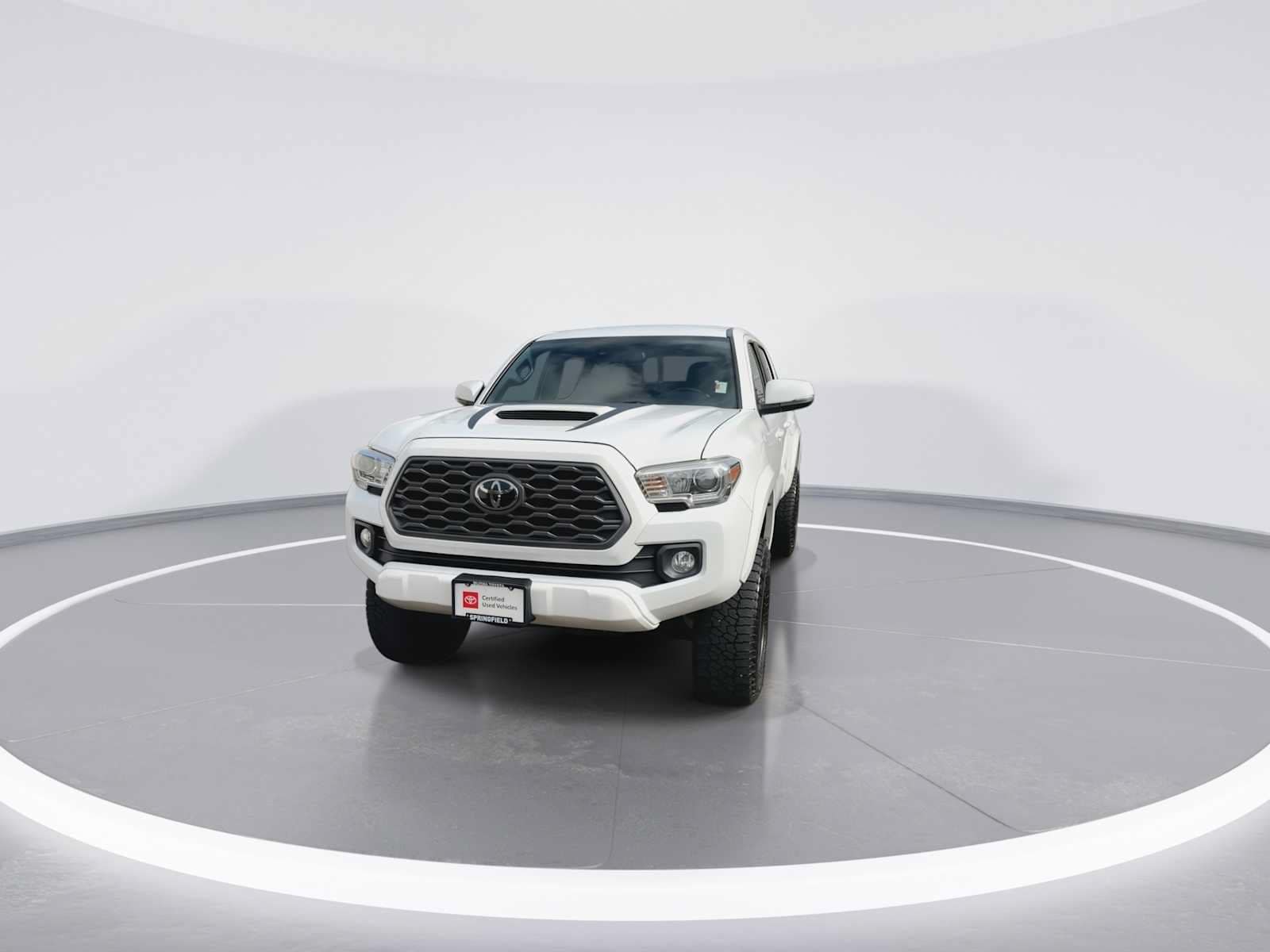 Thumbnail: 2020 Toyota Tacoma - 3