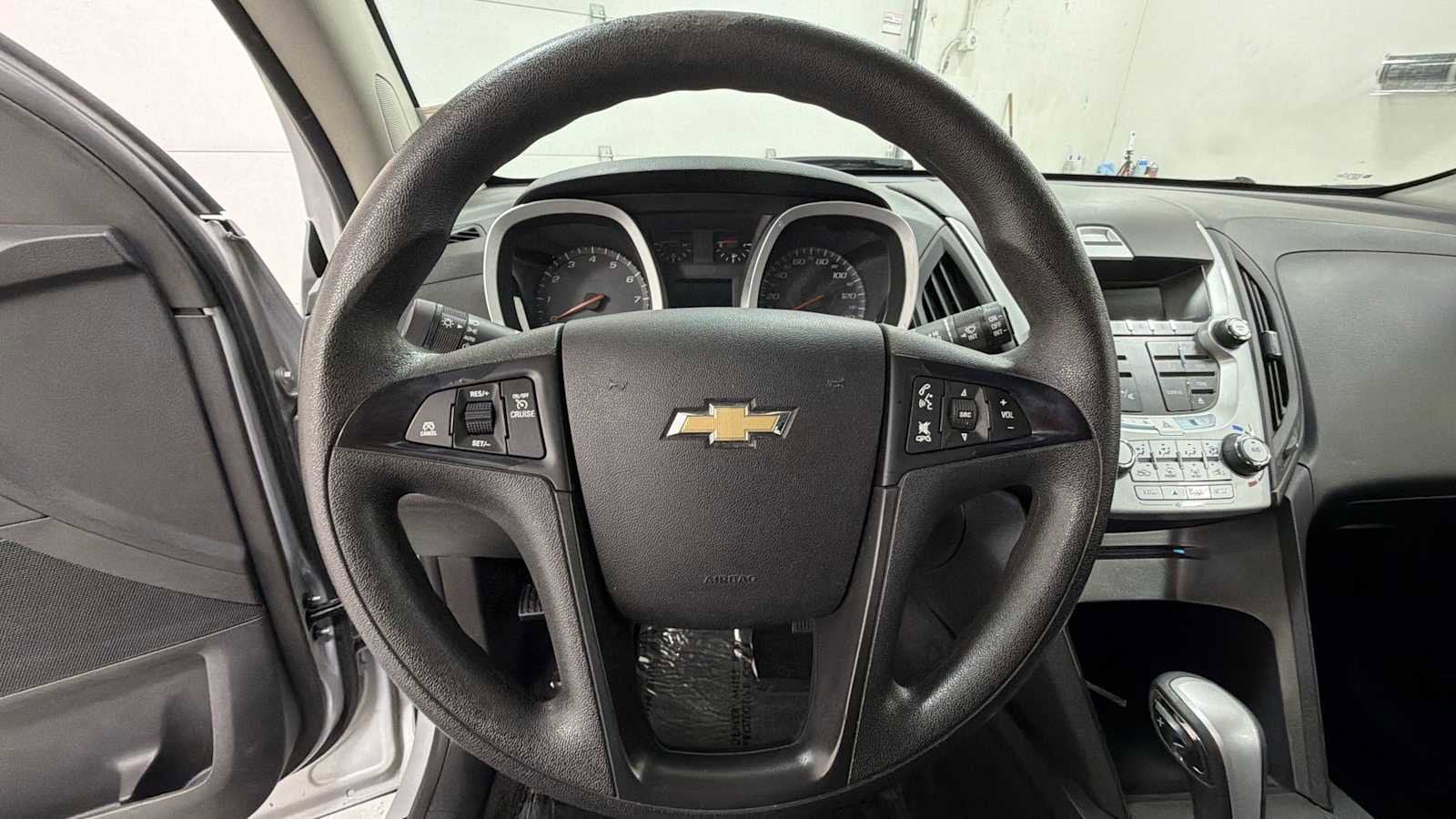 Thumbnail: 2013 Chevrolet Equinox - 16