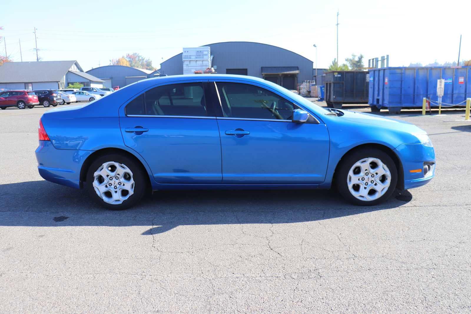 Thumbnail: 2011 Ford Fusion - 4