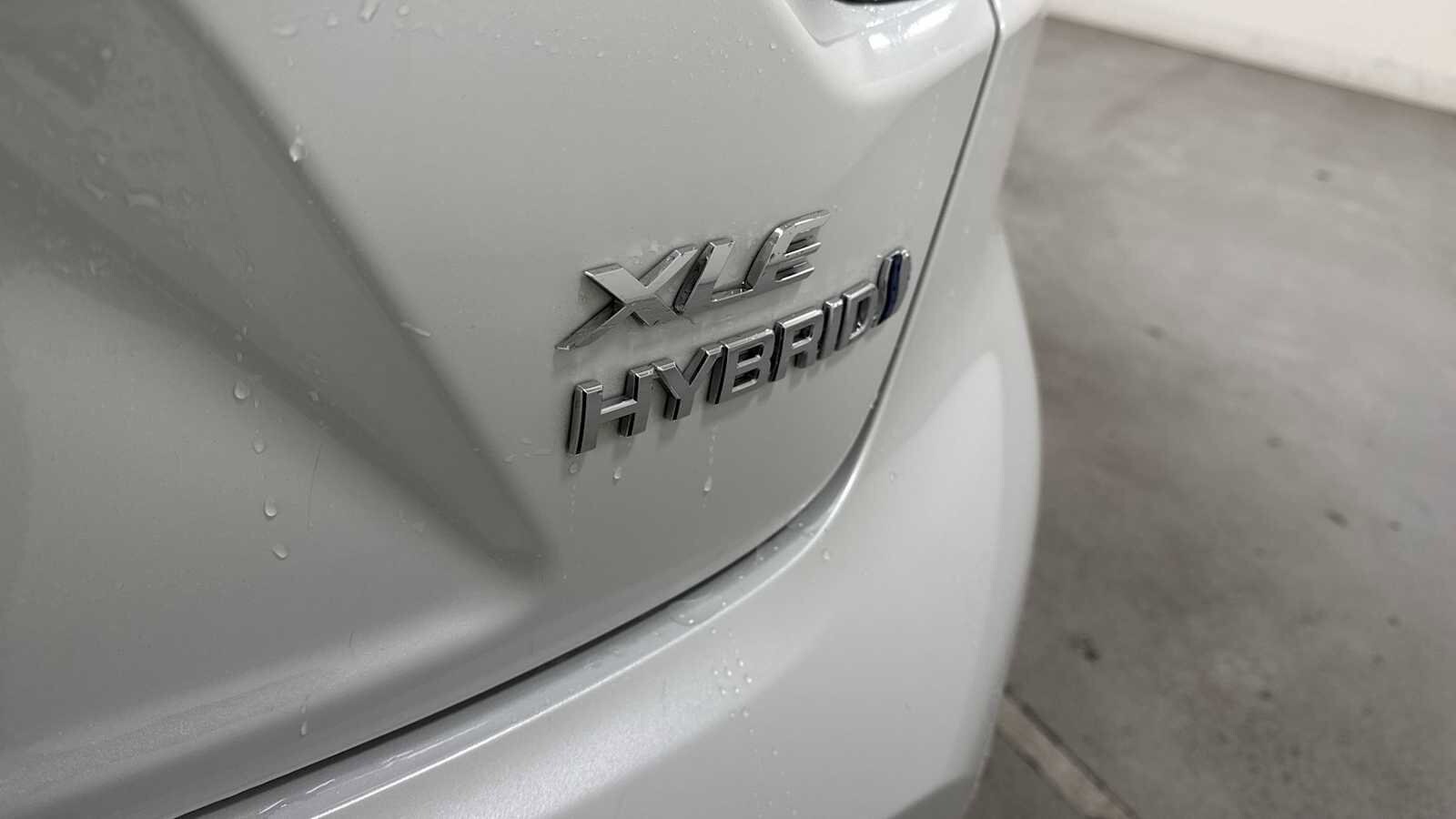 Thumbnail: 2024 Toyota Corolla - 29