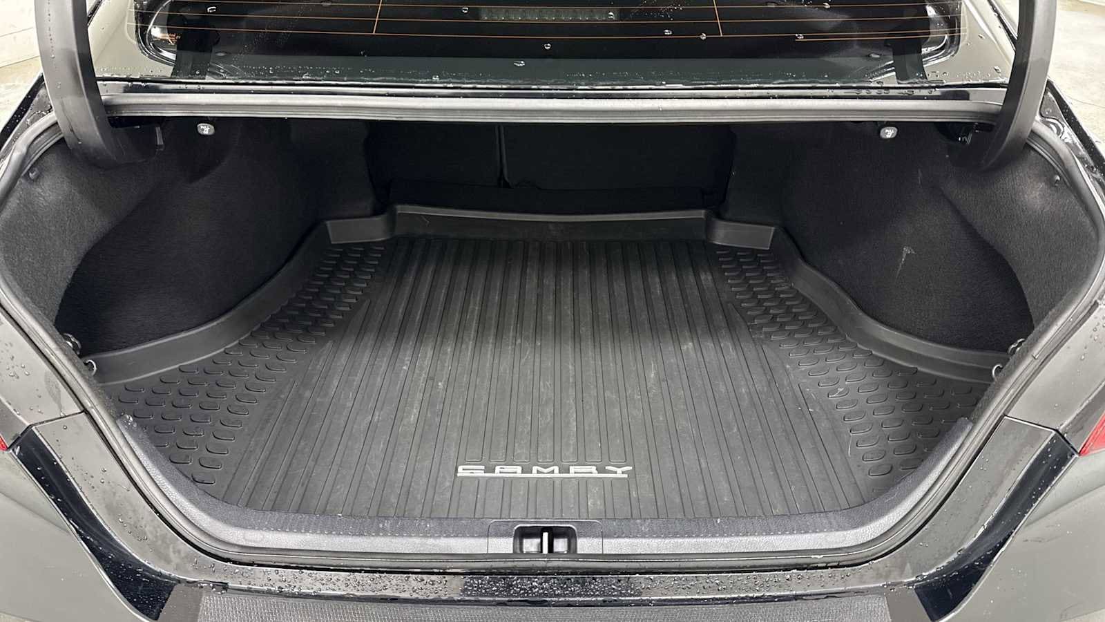 Thumbnail: 2023 Toyota Camry - 26