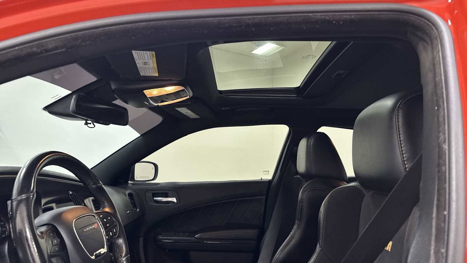 Thumbnail: 2018 Dodge Charger - 24