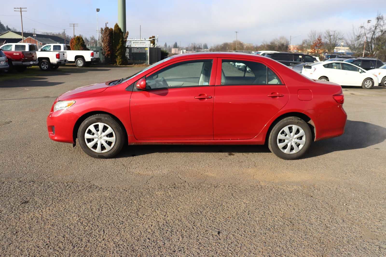 Thumbnail: 2010 Toyota Corolla - 8