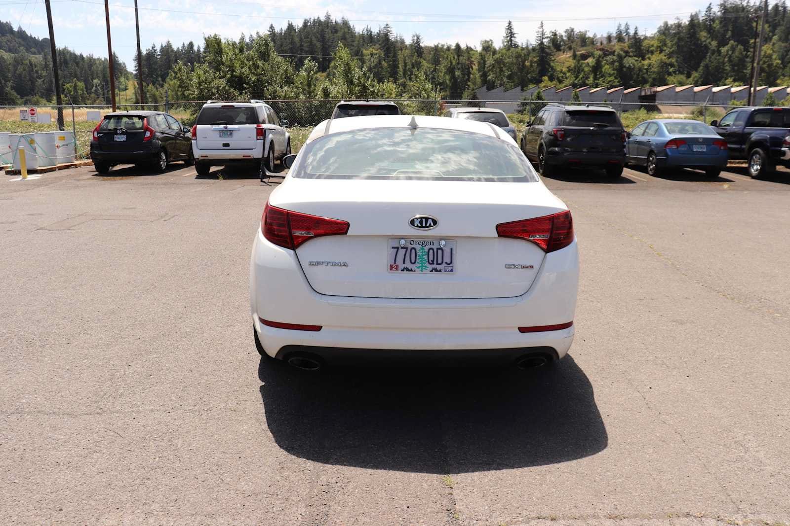 Thumbnail: 2012 Kia Optima - 6