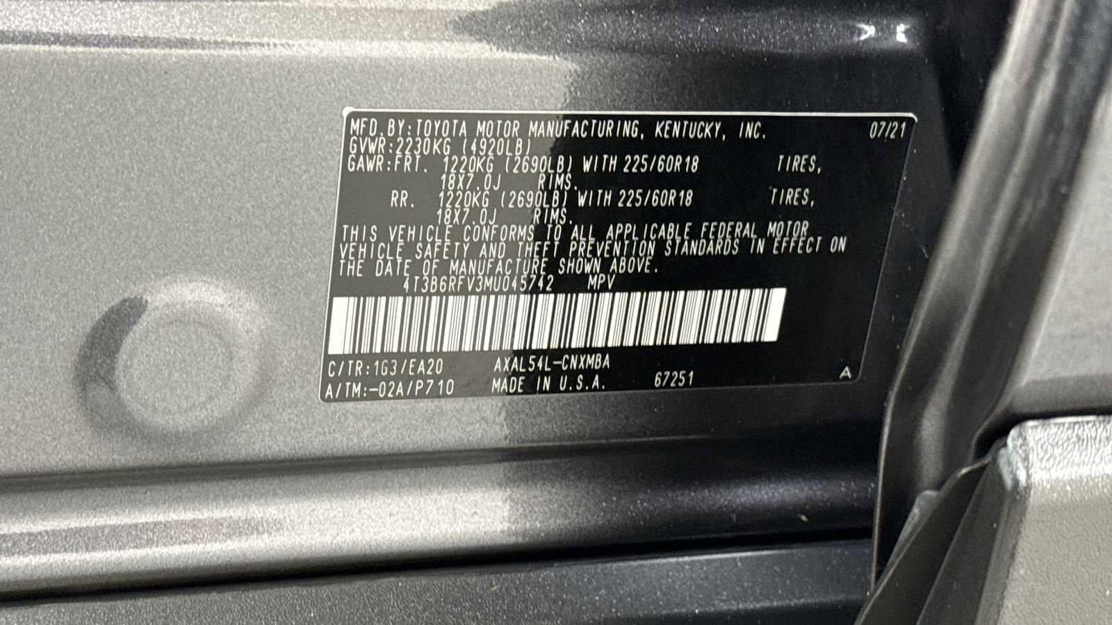 Thumbnail: 2021 Toyota RAV4 - 11