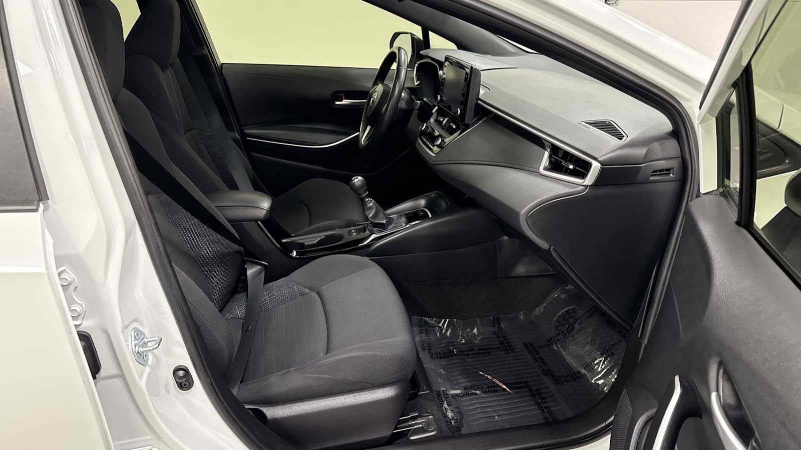 Thumbnail: 2022 Toyota Corolla - 29