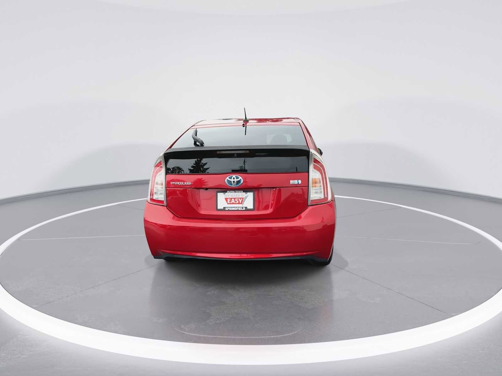 Thumbnail: 2013 Toyota Prius - 7