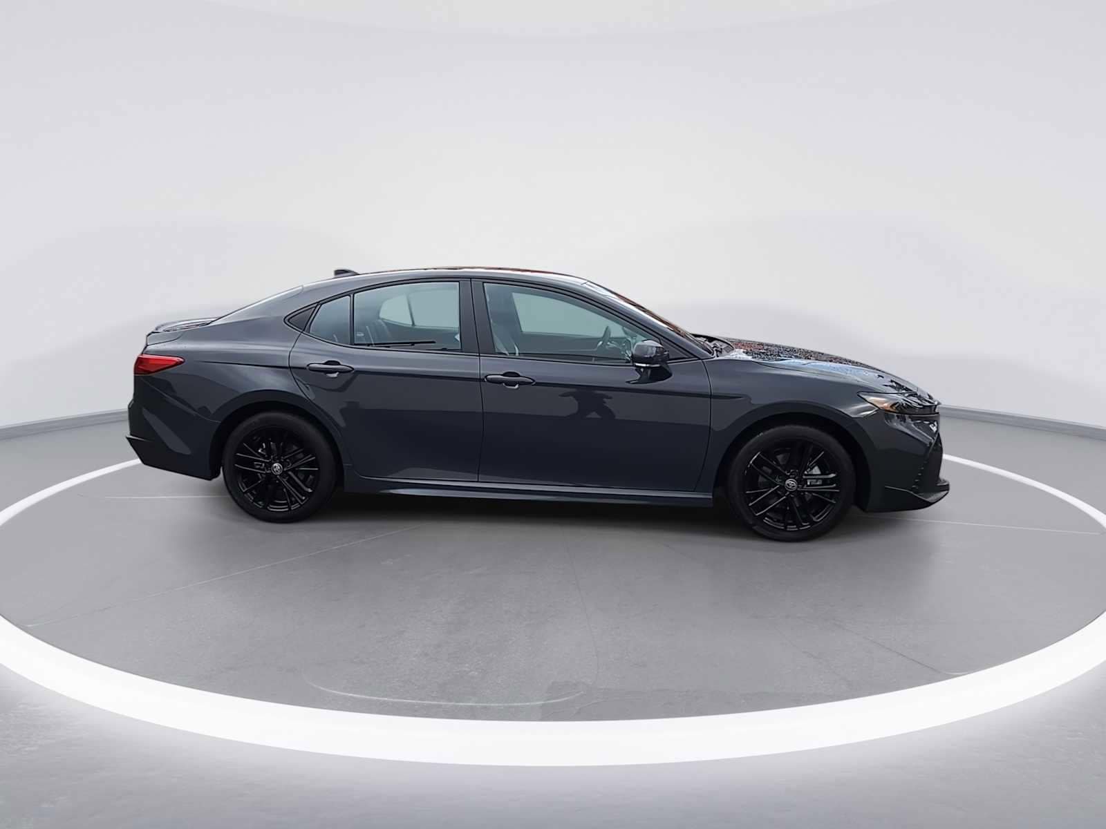 Thumbnail: 2025 Toyota Camry - 9