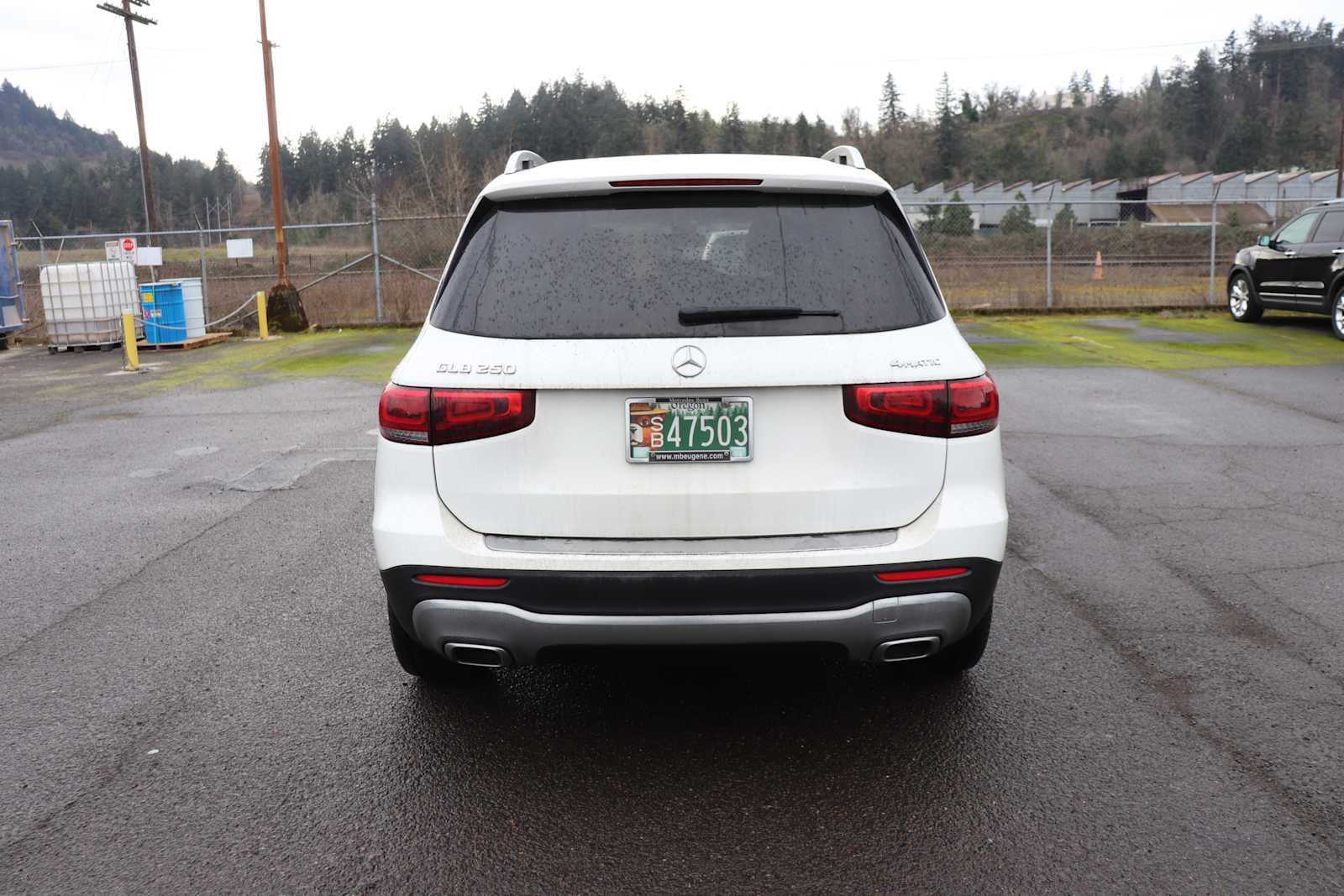 Thumbnail: 2022 Mercedes-Benz GLB - 6