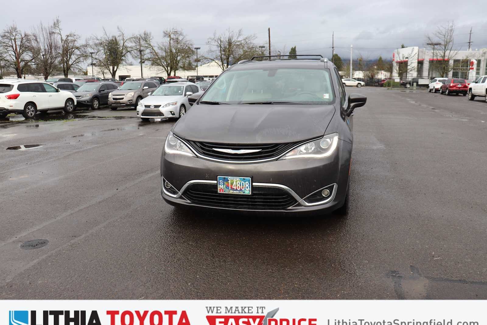 Thumbnail: 2018 Chrysler Pacifica - 1