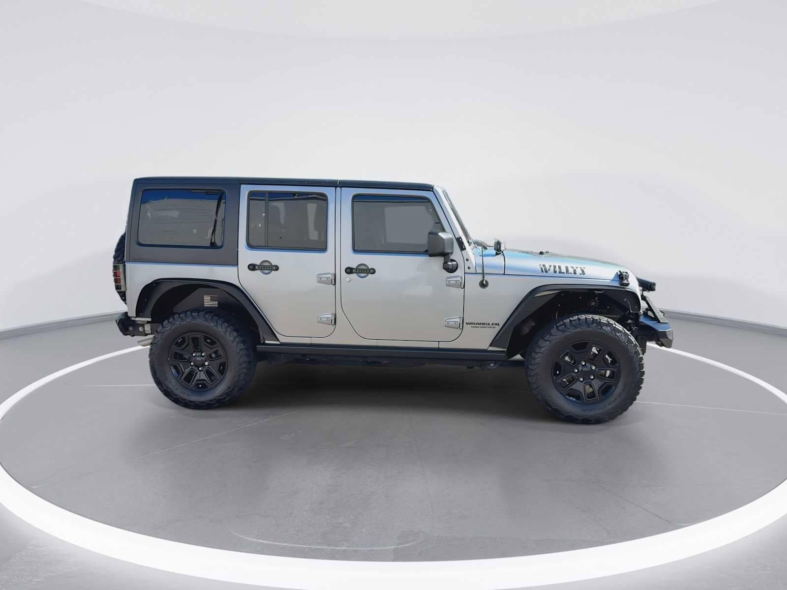 Thumbnail: 2017 Jeep Wrangler - 9