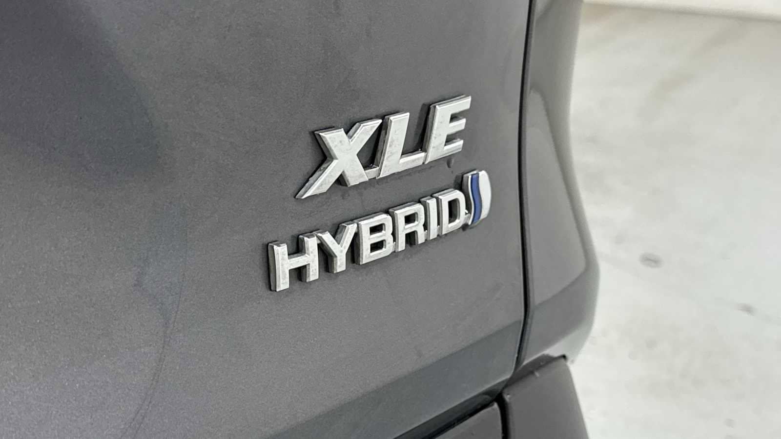 Thumbnail: 2021 Toyota RAV4 - 28