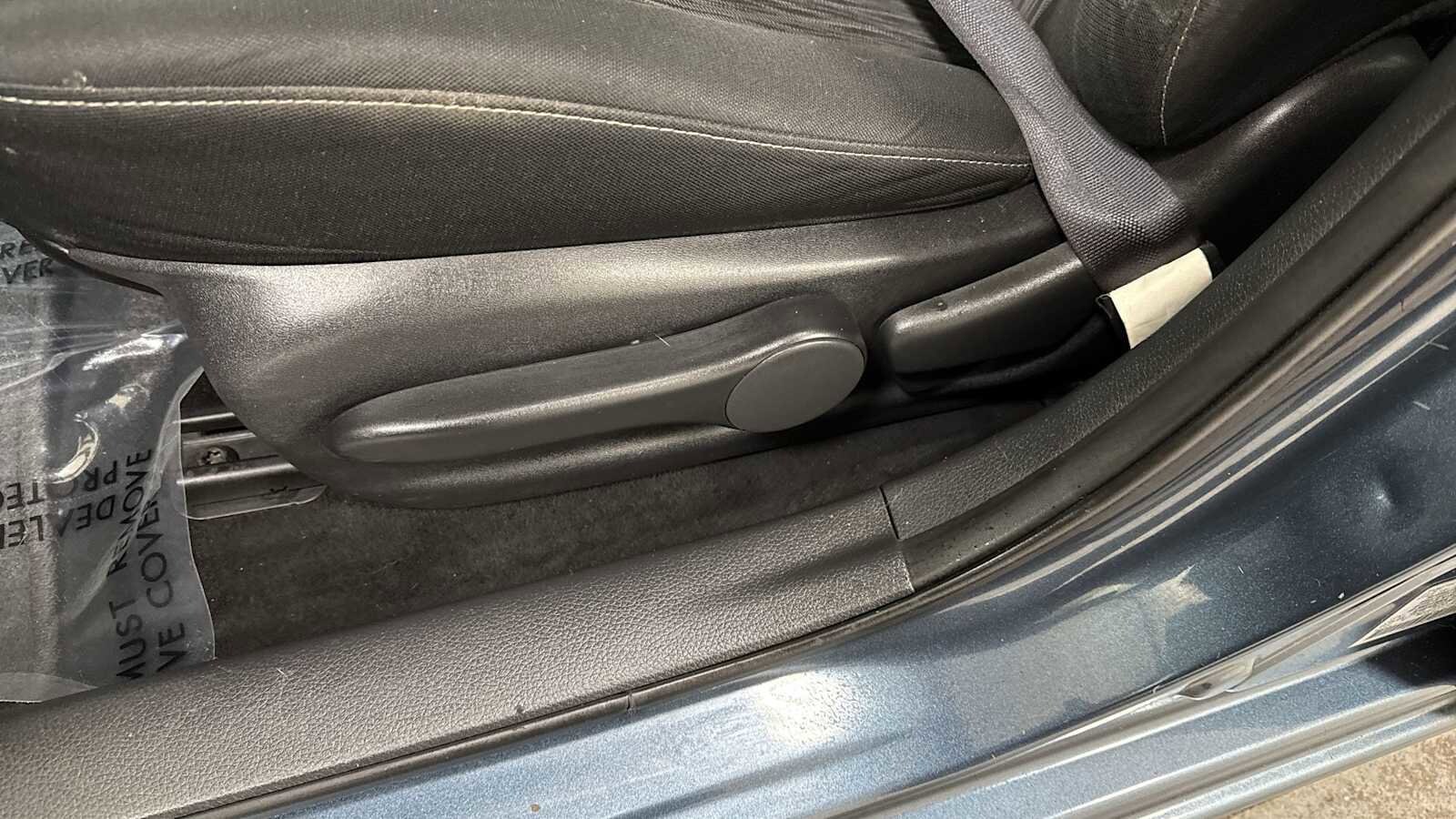 Thumbnail: 2015 Nissan Sentra - 14