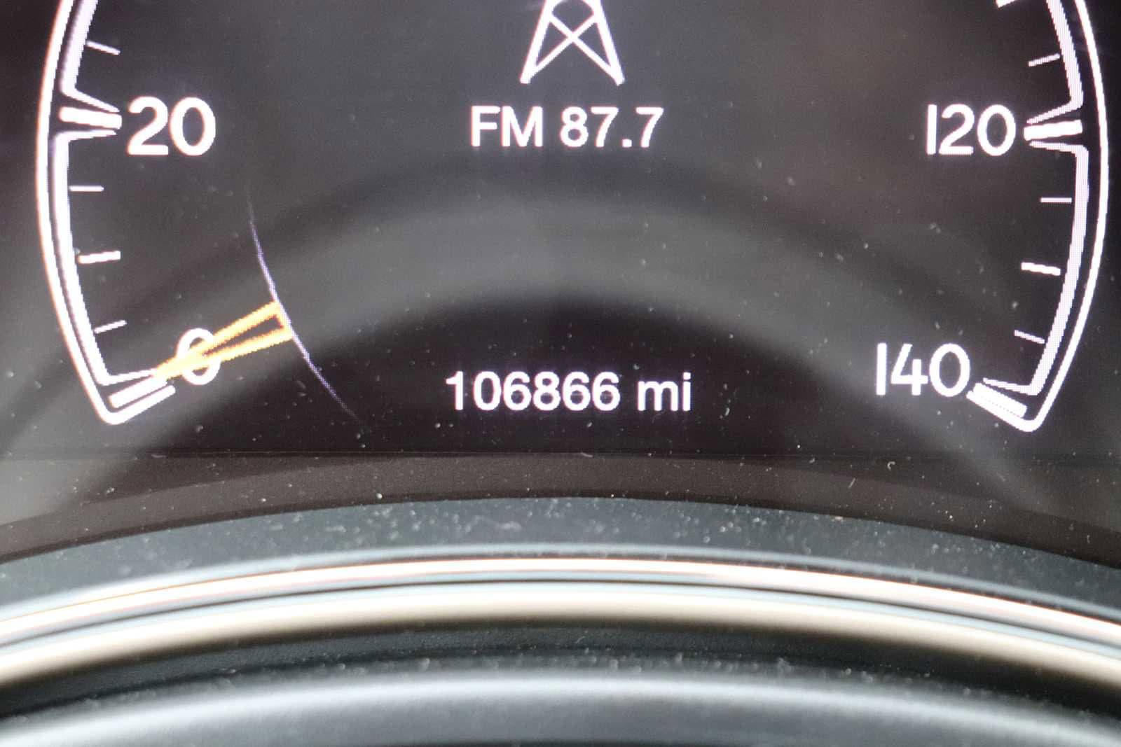 Thumbnail: 2016 Jeep Grand Cherokee - 11