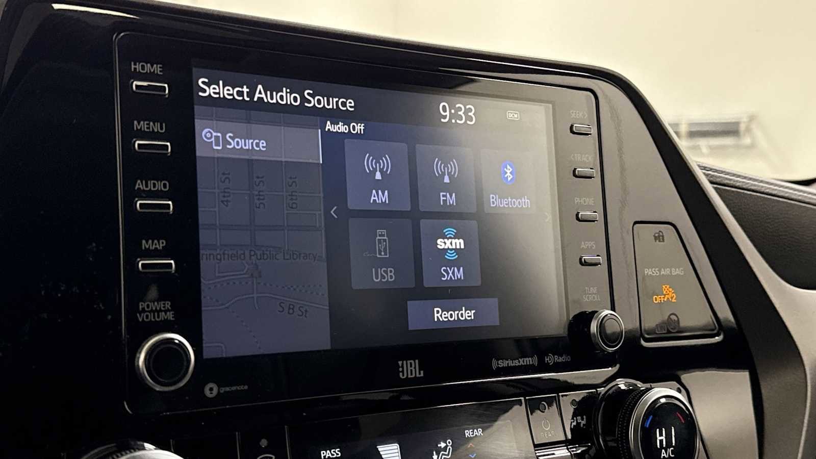 Thumbnail: 2021 Toyota Highlander - 18