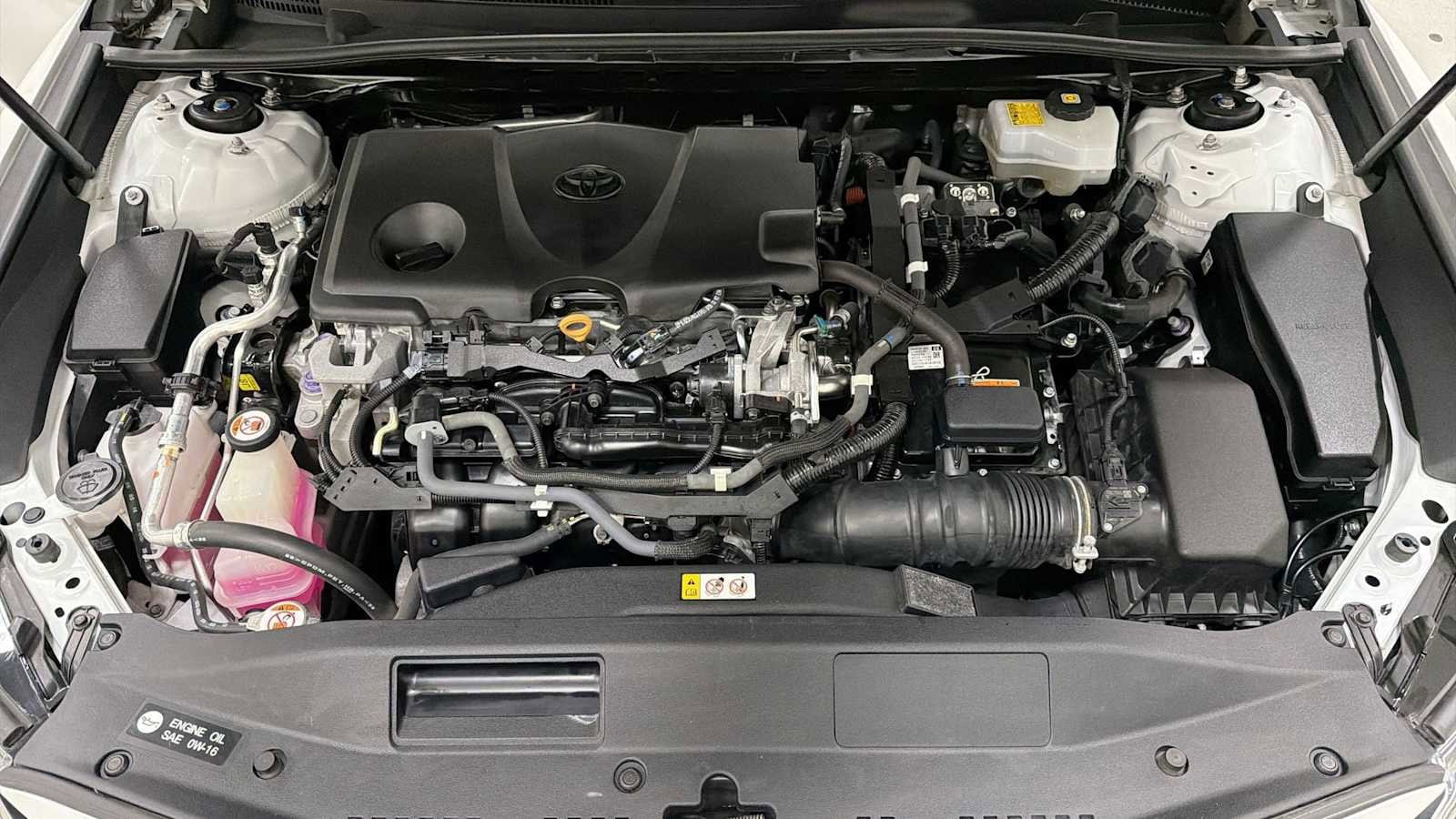 Thumbnail: 2018 Toyota Camry - 30