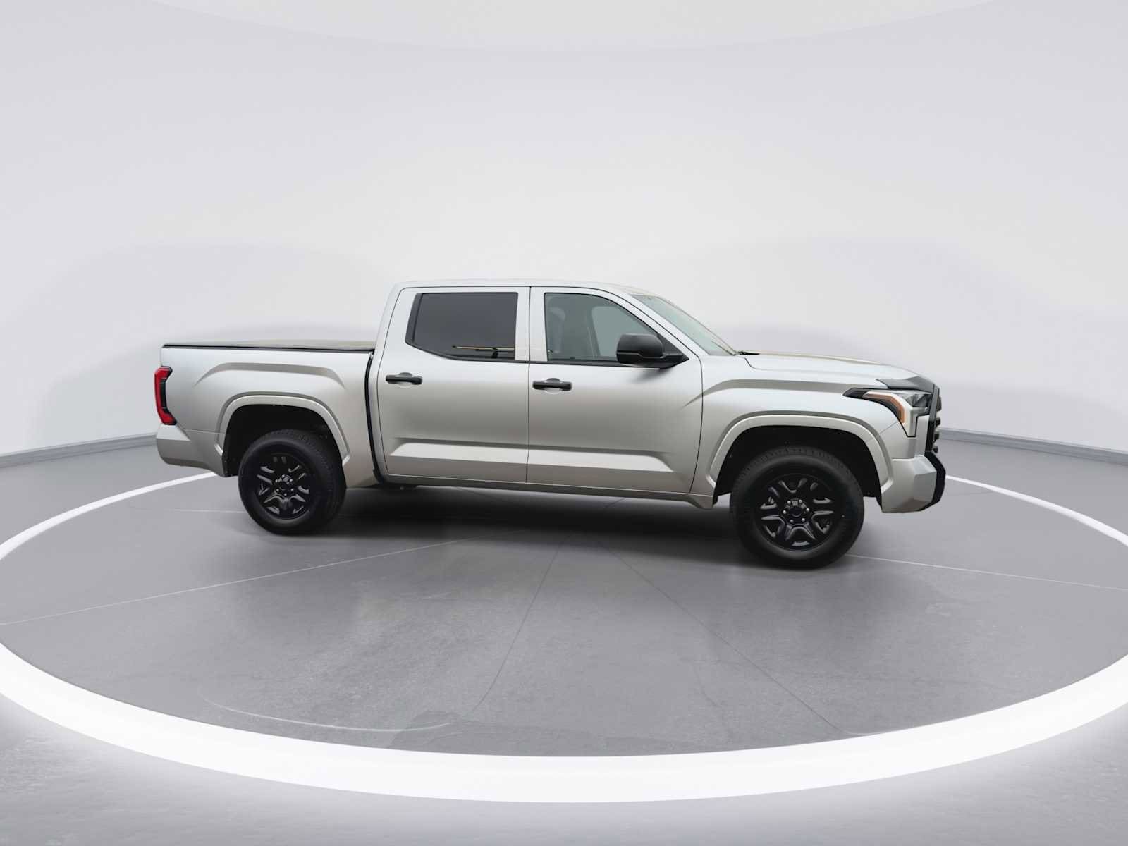 Thumbnail: 2023 Toyota Tundra - 9