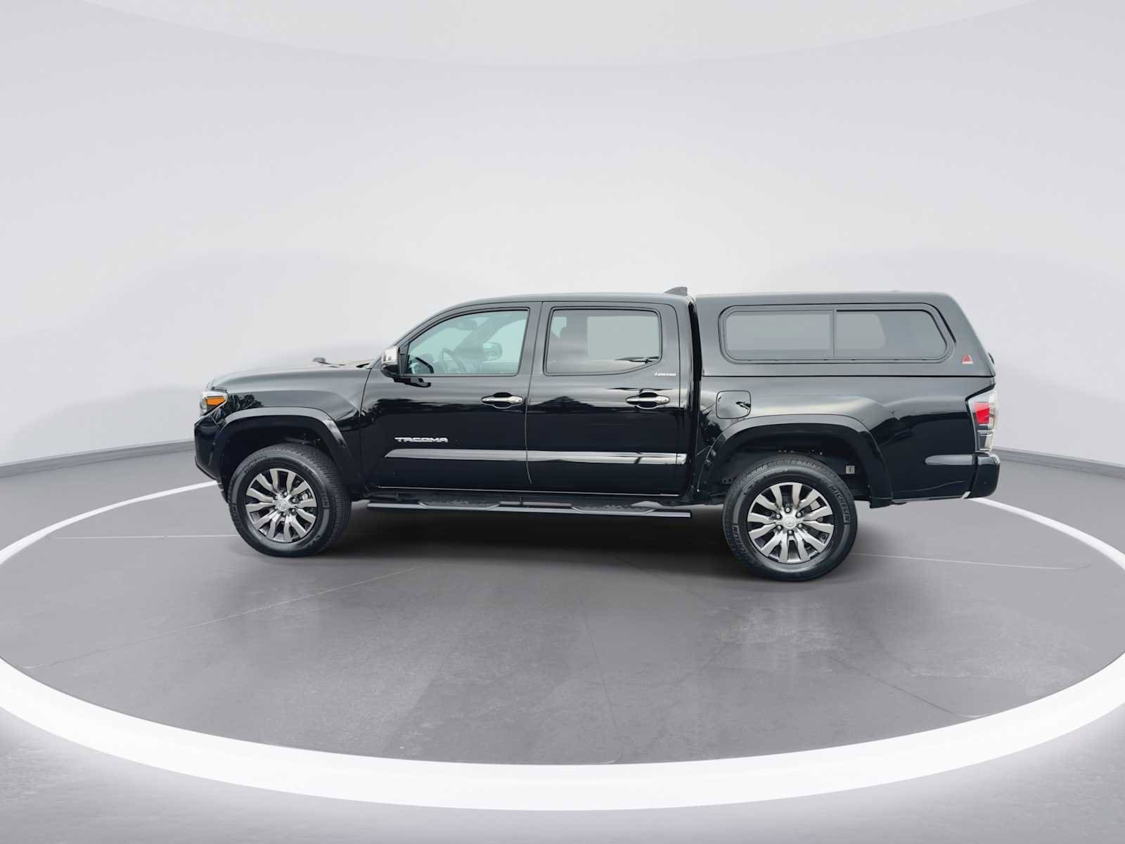 Thumbnail: 2023 Toyota Tacoma - 5