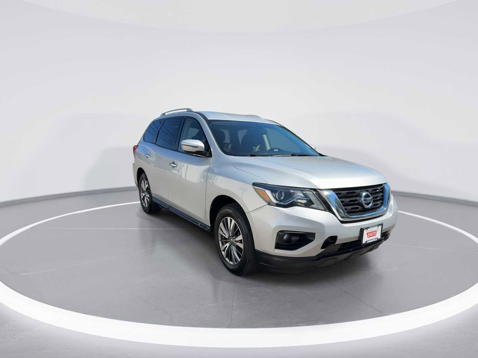 Thumbnail: 2019 Nissan Pathfinder - 2