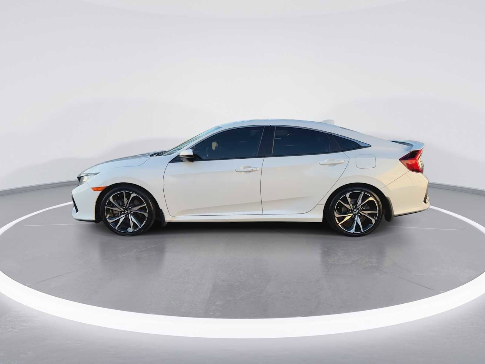 Thumbnail: 2018 Honda Civic - 5