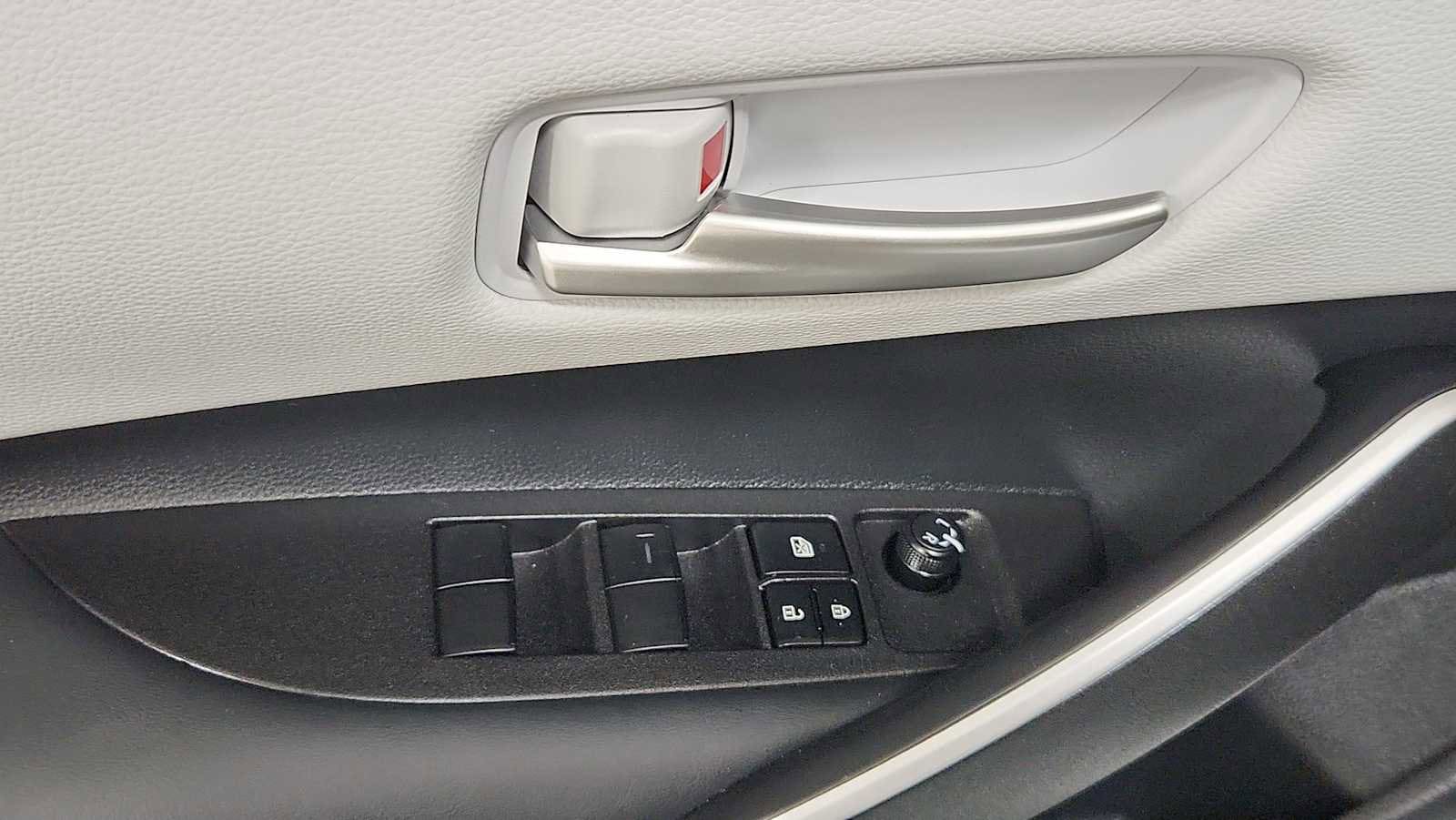 Thumbnail: 2025 Toyota Corolla - 15