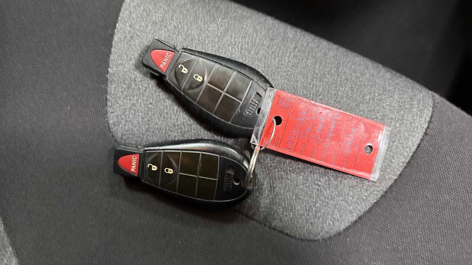 Thumbnail: 2017 Jeep Cherokee - 30